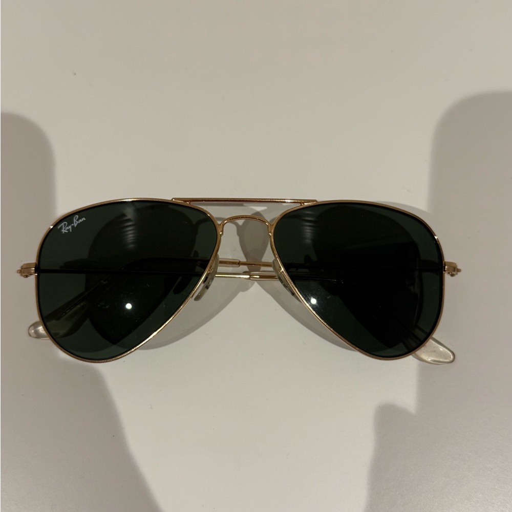 Ray-Ban Classic Gold Aviator Sunglasses